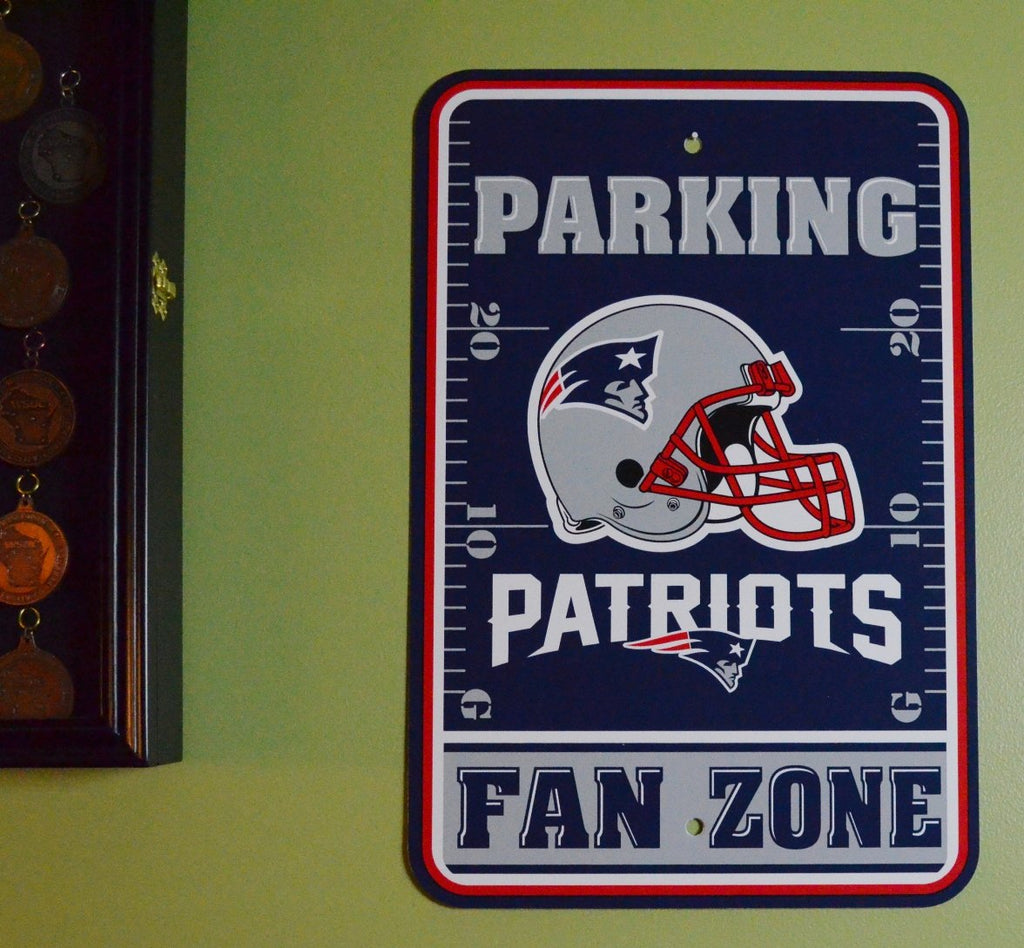 Fremont Die Official National Football League Fan Shop Authentic NFL Parking Sign