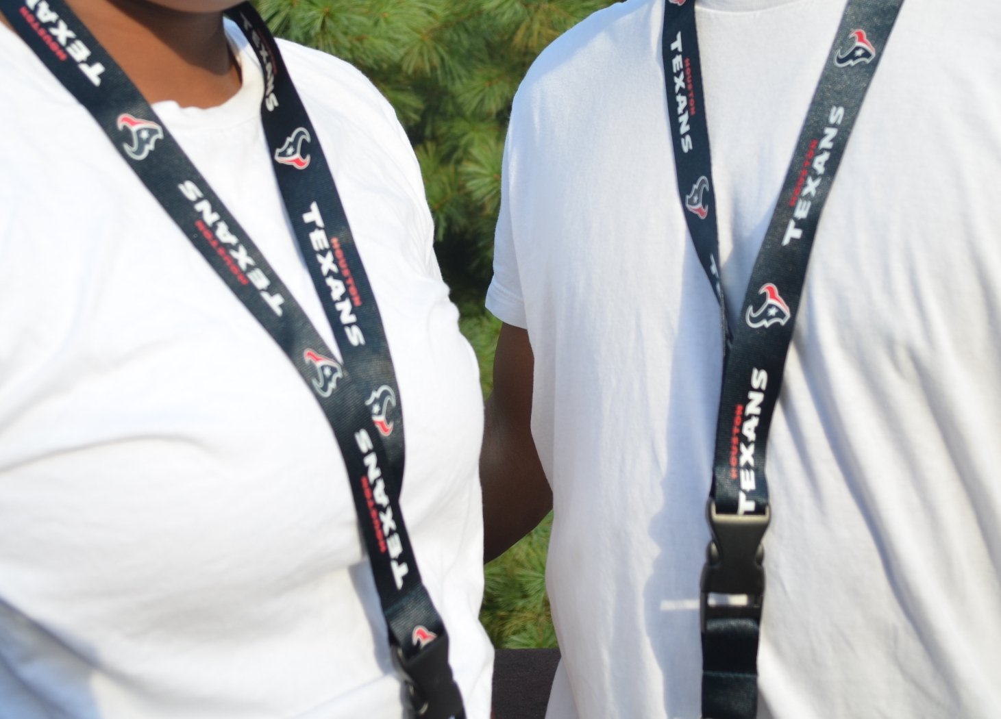 Official National Football League Fan Shop Authentic 2-pack NFL Lanyard/keychain Office Badge Holder