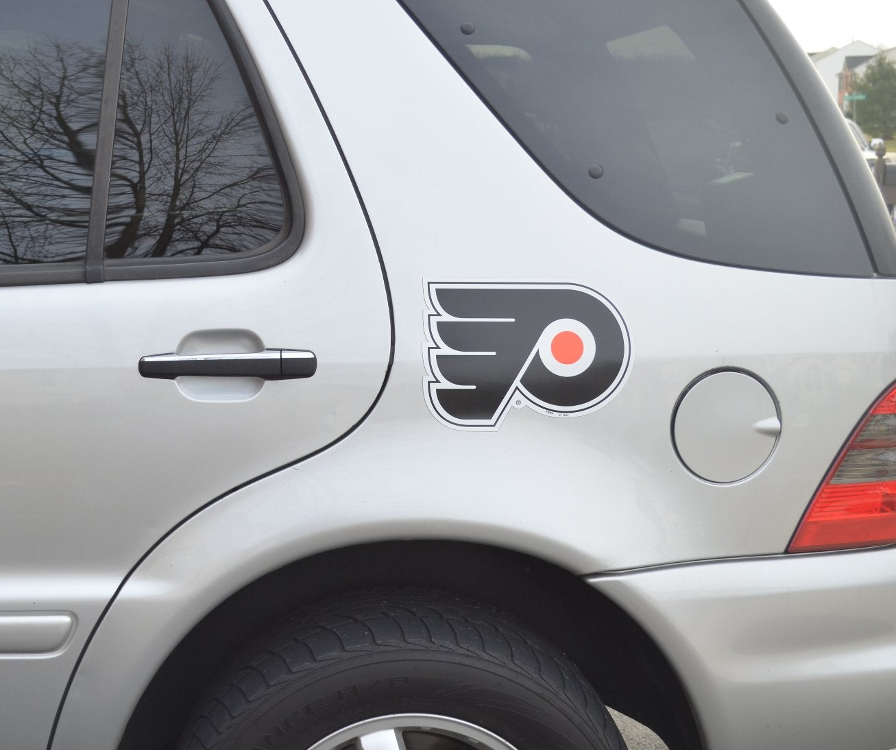 Official National Hockey League Fan Shop Authentic NHL Team Magnet Banner Logo (Philadelphia Flyers)